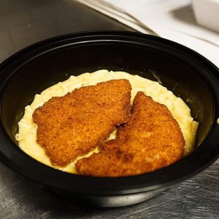 Kid's Macaroni & Cheese with Two Chicken Tenders
