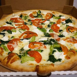 Primavera White Pizza (Medium 14'')
