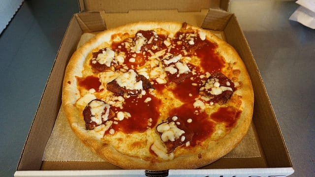Chicken Parm Pizza (Medium 14'').
