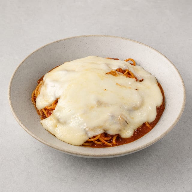 Baked Spaghetti & Mozzarella.