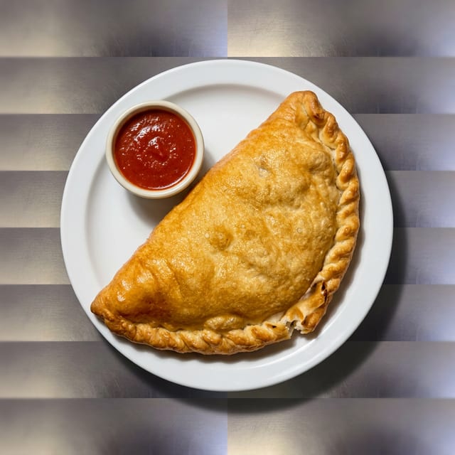 Mozzarella Panzarotti with One Topping.
