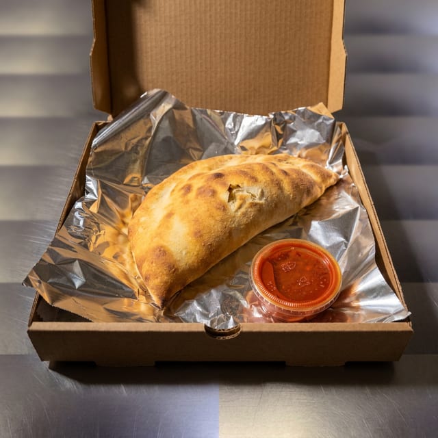 Ricotta & Mozzarella Calzone with One Topping (Large).
