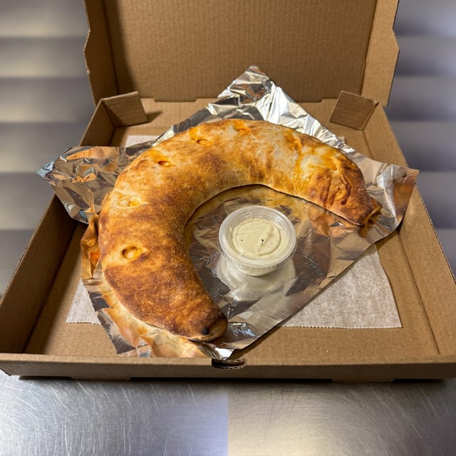 Buffalo Chicken Stromboli (Large).