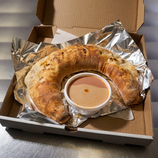 Cheese Stromboli (Large).